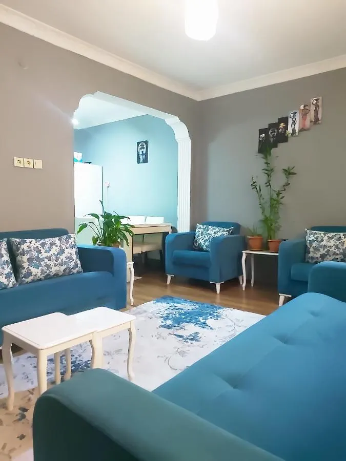 Central & Seaside Apartment With Shisha Istanbul